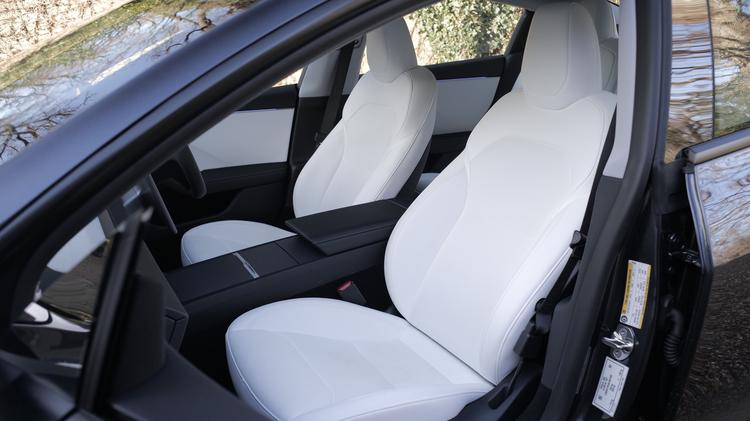 TESLA MODEL 3 SALOON Premium Long Range AWD 85kWh 4dr Auto